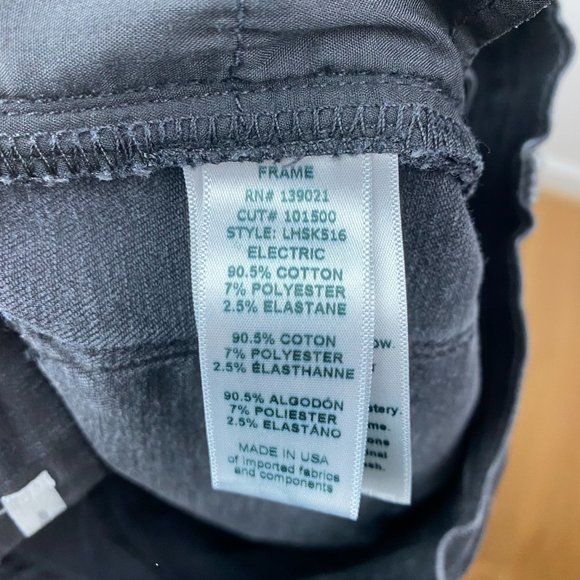 FRAME Le High Skinny Electric Black Denim Jeans - Picture 3 of 4